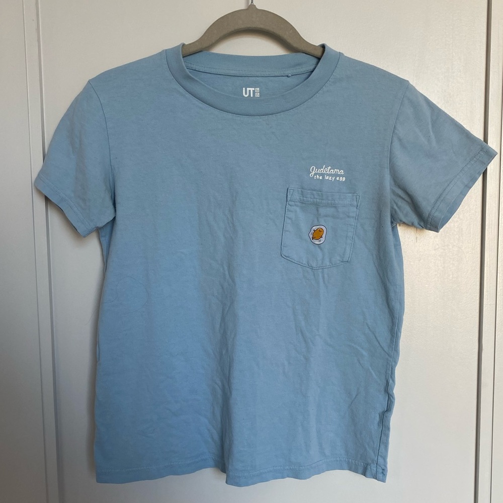 Uniqlo Gudetama t-shirt